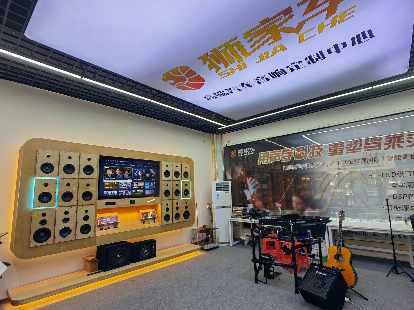 DSP、功放、低音炮或产品实拍