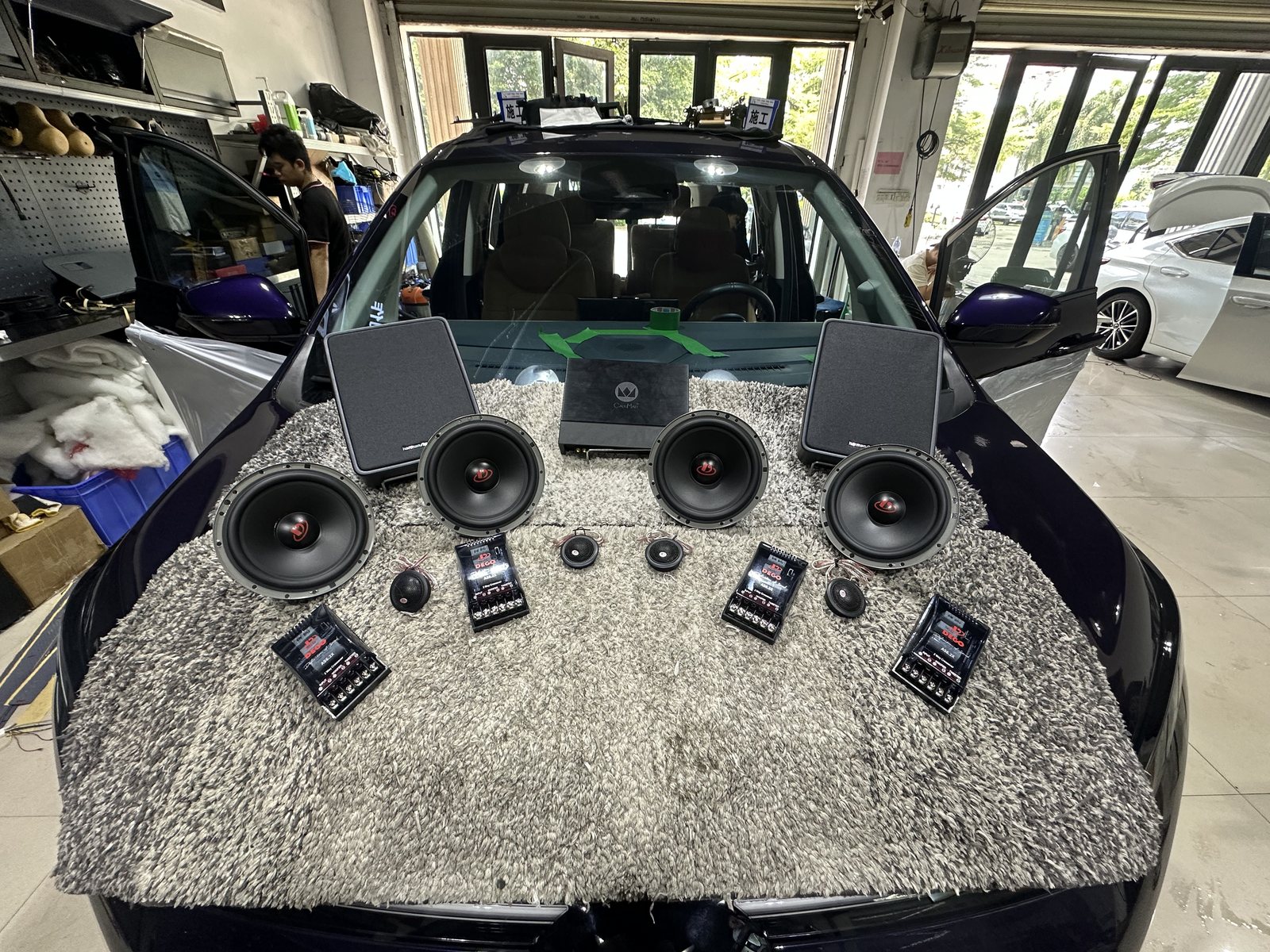 汽车音响喇叭安装、车门隔音或施工细节